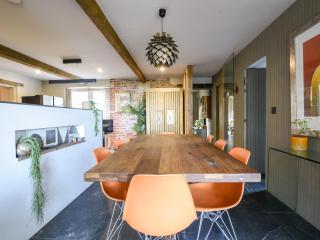 The Carriage House - 1