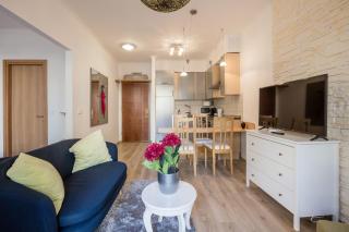 Cozy In the Heart of Budapest with Terrace and Tub - Budapest - 5