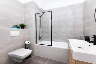 Chic207 Retreat: Modern 1BR Gem with Parking by NW - Budapest - 8