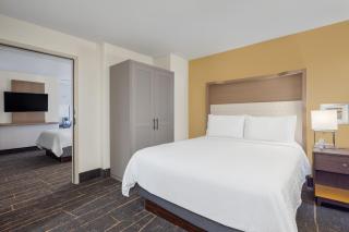 Holiday Inn Toronto Downtown Centre by IHG - Toronto - 1