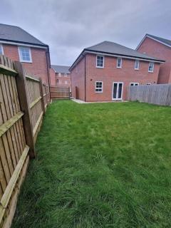 Comfy 3 bed home - Nottingham - 4