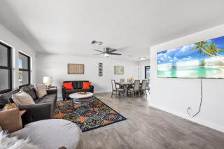 Direct Sailboat Access & Southern Exposure Heated Pool - Villa Coconut Hideaway - Roelens - Cape Coral - 5