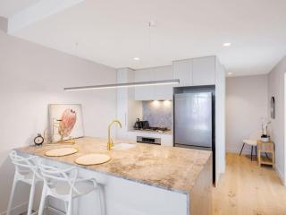 Conveniently located 2BR apt with rooftop pool at Milt - Brisbane - 4