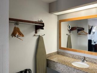 Motel 6 Laurel, MS - 2