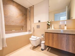 Blazing 1Br in Downtown Views - Dubai - 7