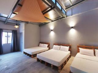 Ipoh town centre glamping home 13pax - Ipoh - 7