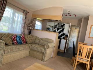 B22 MILLFIELDS AT INGOLDMELLS, Skegness - Tattershall - 8