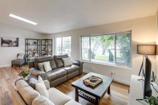 Lakefront Mount Vernon Home with Private Dock! - Mount Vernon - 0