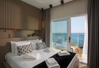 Hersonissos Beach Front Suites - Hersonissos - 4