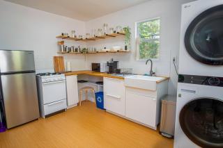 Serene 2BR1BA Residence in Peaceful San Antonio - San Antonio - 6