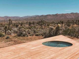 Perched on Paradise House - Yucca Valley - 6
