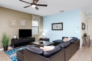 Vacation Homes with Multiple Rooms Nearby - Davenport - 8