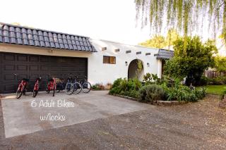 Vineyards Edge - Pool, Hot Tub, Bikes- 1mi to Downtown - Healdsburg - 1