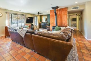 Idyllic Flagstaff Vacation Home 3 Mi to Downtown! - Flagstaff - 7