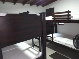33 CÓMODO APARTAMENTO LAURELES ESTADIO 3 habitaciones 3 baños - 1