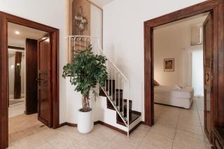 Four Luxury Art - Palermo - 1