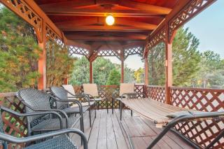 Patio, Grill and Fire Pit Show Low Escape! - 9