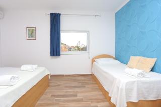 Apartments by the sea Zivogosce - Mala Duba, Makarska - 21781 - Živogošće - 9