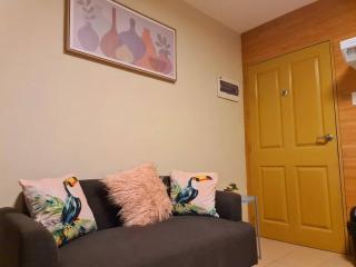 Warm Time Cabin 2BR Condo Unit - Dumaguete - 7