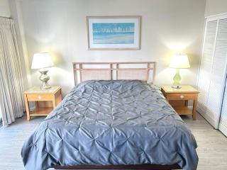 Ilikai Apt 1042 - Spacious Studio with Ocean-Lagoon Views - Honolulu - 8