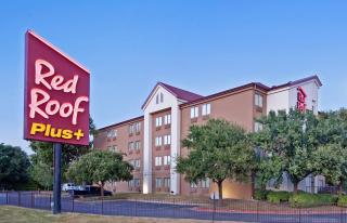 Red Roof Inn PLUS+ Austin South - Austin - 0