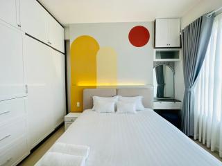 Căn hộ Sunrise City view 2 phòng ngủ, 76m2, Gym & hồ bơi free, lầu cao, view quận 1 - Ho Chi Minh - 7