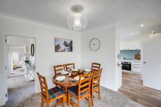 Belmont Pool Paradise - Havelock North Home - Havelock North - 2