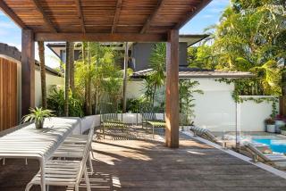 Clarkes Beach House - 3