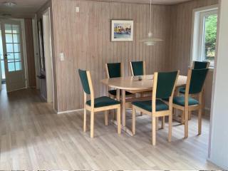 Cozy Cottage With 600 M To The Beach - 3