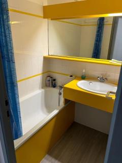 "LE PIED À TERRE" Appartement 5 personnes, sur le Port de Plaisance, accès parc aquatique gratuit - Talmont - 4
