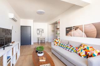 City Center Apartment - 5