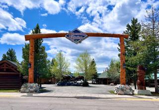 Hibernation Station - West Yellowstone - 9