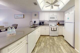 210 - Sandy Shores - St Pete Beach - 8
