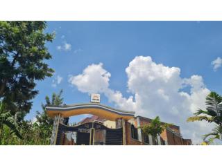 Charming Room in Kayove, Rwanda - Your Perfect Getaway - 6