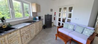 Harmony Self-Catering Apartments - Beau Vallon - 1