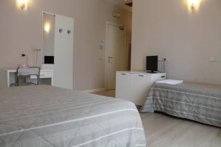 Hotel Cremona Viale - Cremona - 8