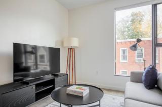 Mission Hill studio fully furnished BOS-930 - 8