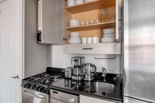 East Village 2br w wd nr groceries NYC-1261 - 4