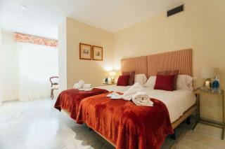 Wide and bright- 3Bd 2Bth- Arenal - Sevilla - 4