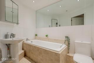StarHost Residences - Smart 2 Bedroom Apartment in Newbury - Newbury - 9