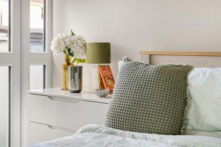 Brand New 1-Bed Flat With Free Parking - Nottingham - 2