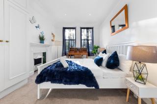 3 BR Sloane square Kings Road Chelsea BM1 - 2