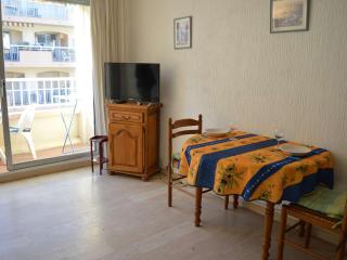 Studio lumineux à 30m de la plage, balcon, clim, commerces à côté - FR-1-226-444 - Sainte-Maxime - 5