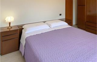 Nice Apartment In Porto Potenza Picena - 5