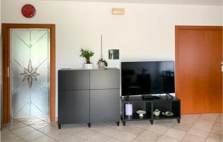Nice Apartment In Porto Potenza Picena - Porto Potenza Picena - 3