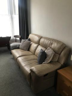 Parade Holiday Apartments - Scarborough - 3