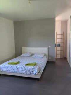 Charmante villa d.Architecte 200m2 à 20 min de la mer - Saint-Geniès-de-Fontedit - 9