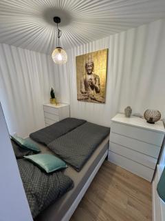 Cozy 1-Bedroom Condo - Miloslavov - 9