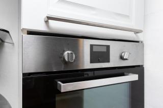 Moderne & Fuldt udstyret lejlighed m.plads til 4 - 7