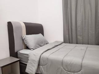 D'Summit Tropika - 2 Rooms 4 Pax, Free Parking - 6